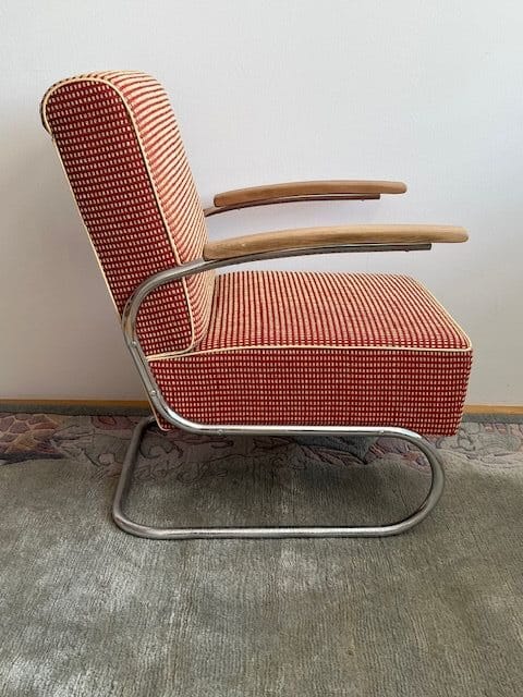 Mücke-Melder cantilever armchair FN24 No.1 - right profile